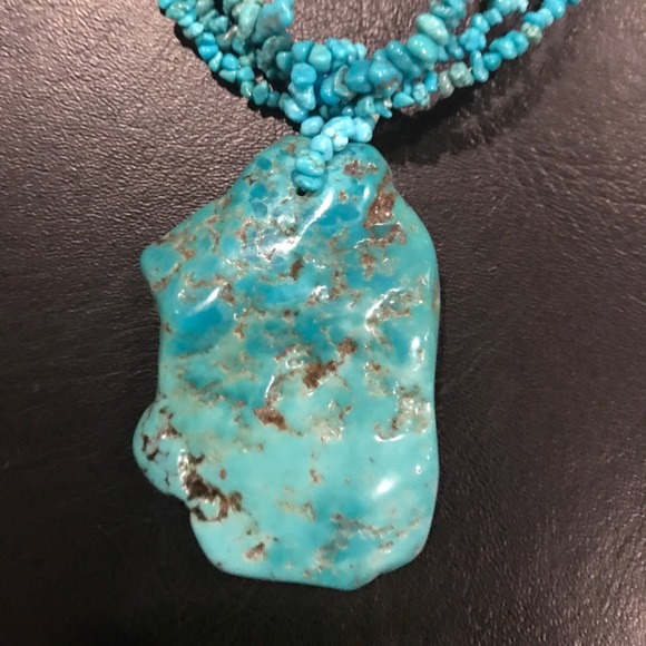 DTR - 3 Strand Natural Turquoise Necklace - Picture 3 of 6
